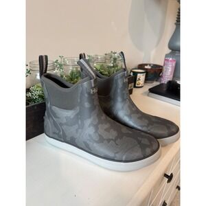 Huk Rogue Wave Men 9 Grey Camo Fishing Deck Boots Waterproof H8021004-013